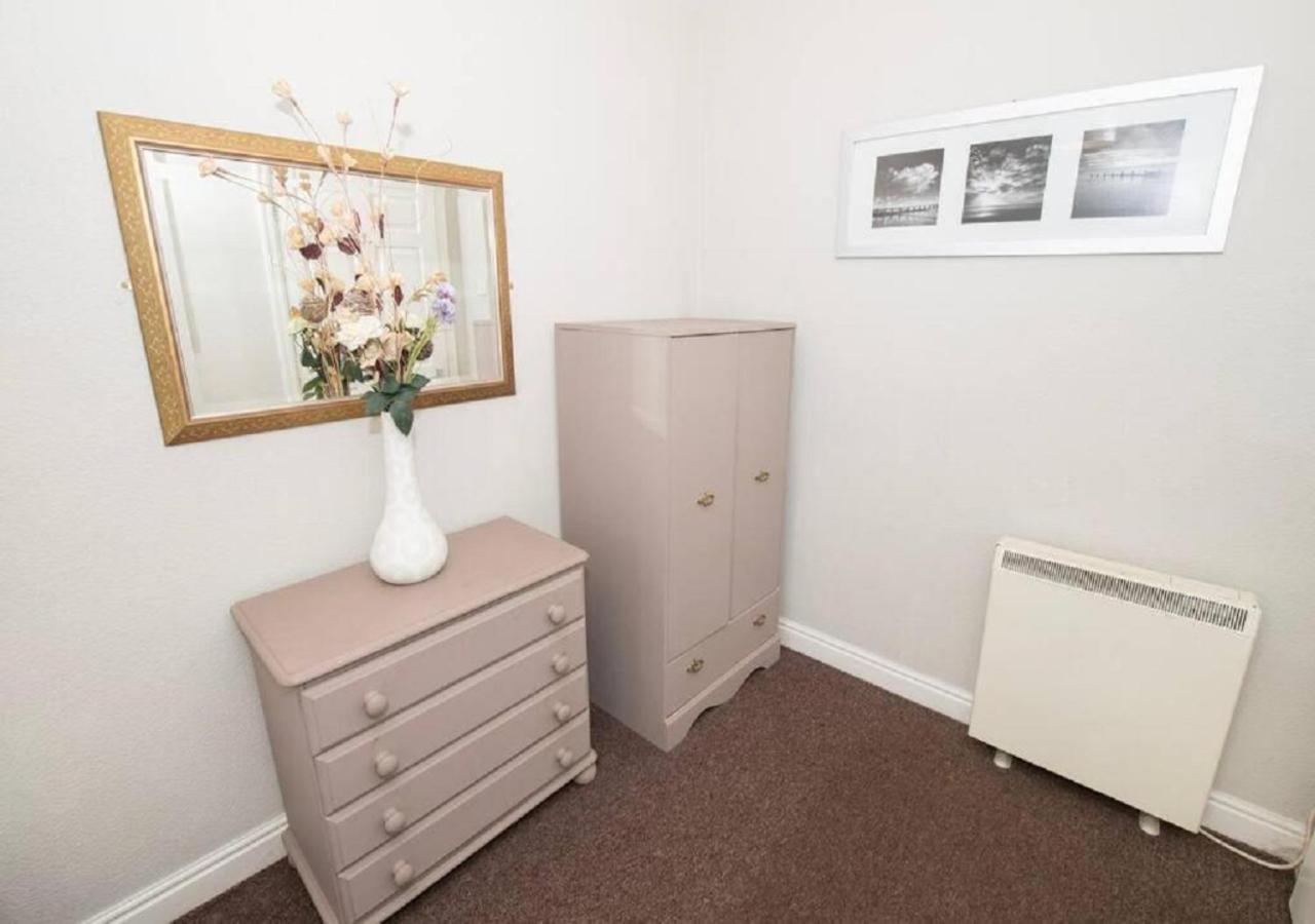 Cormorant - Beautiful 2 Bed Apartment With Sea Views Old Town 스카버러 외부 사진