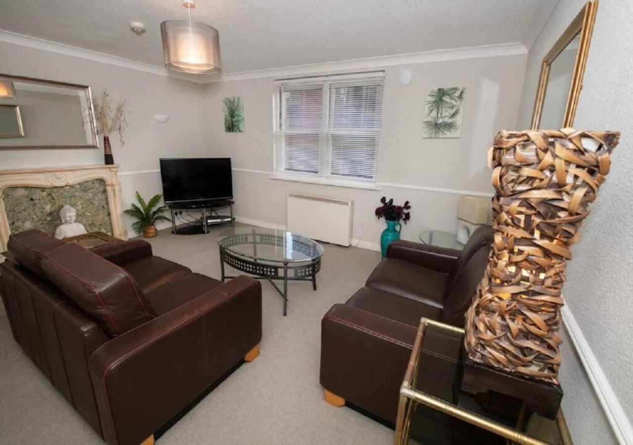 Cormorant - Beautiful 2 Bed Apartment With Sea Views Old Town 스카버러 외부 사진